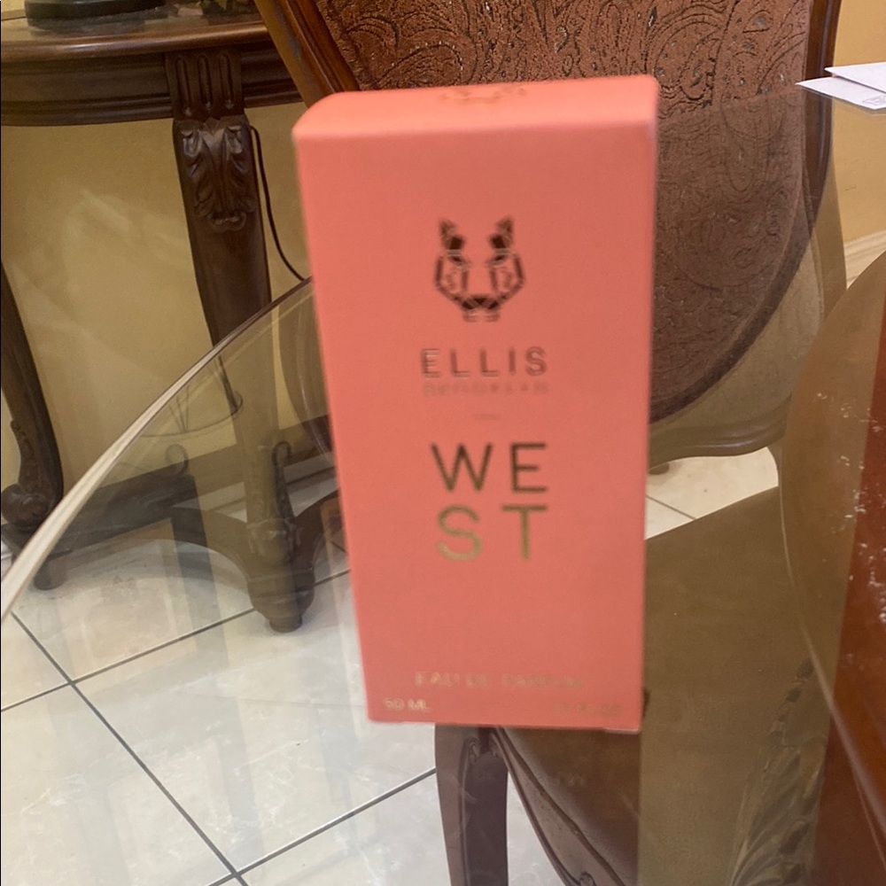 Ellis Brooklyn West Eau de Parfum - Pink Box